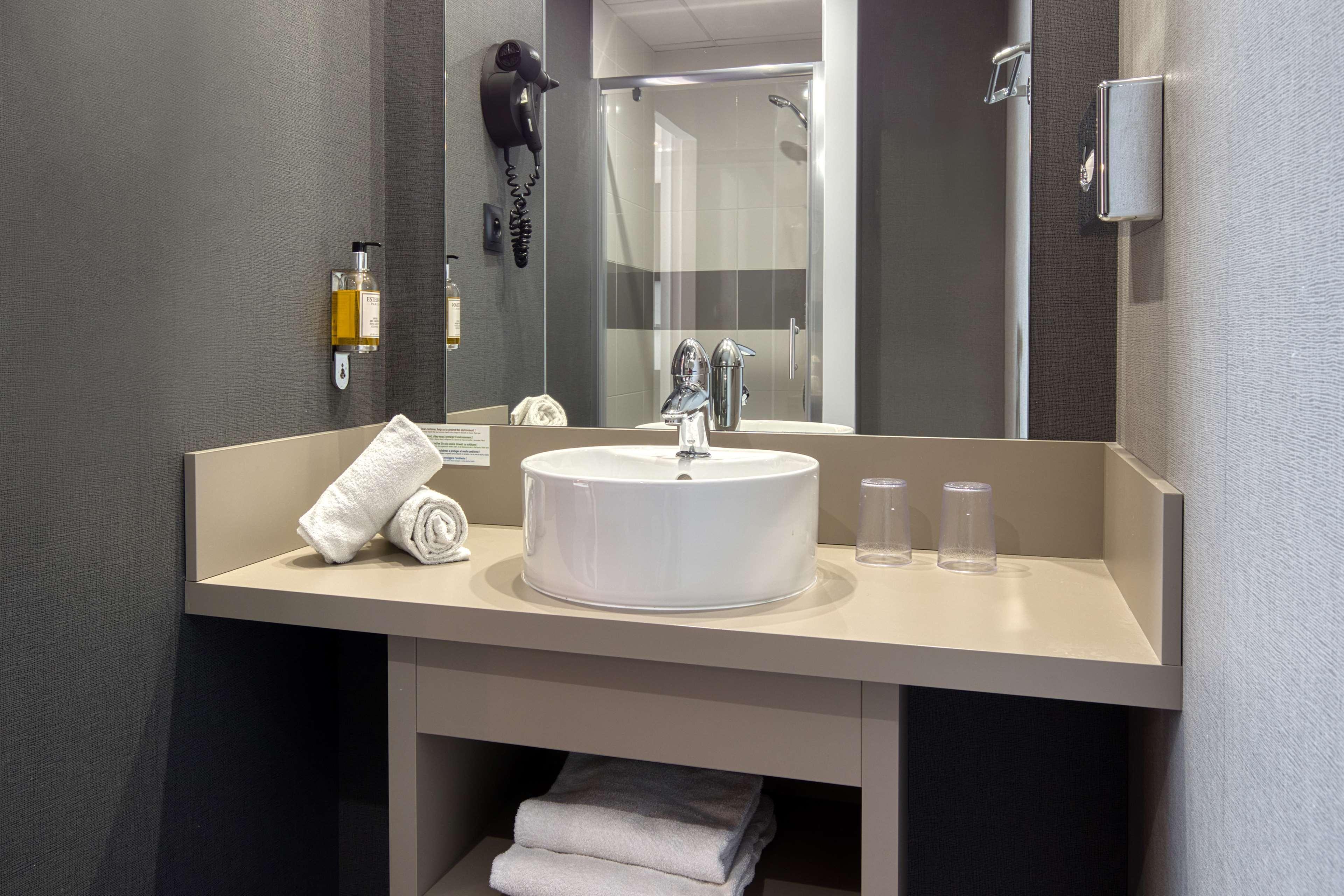 Best Western Hotel Atlantys Zenith Nantes Saint-Herblain Exterior foto